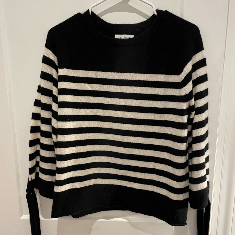 Velvet- striped long sleeve